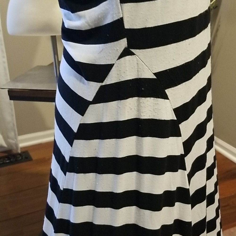 Christina Black and White Dress - Picture 3 of 6